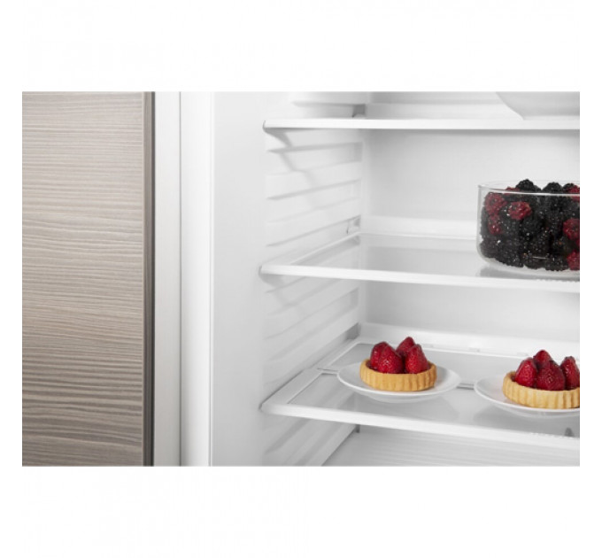 Холодильник  WHIRLPOOL ARG 590