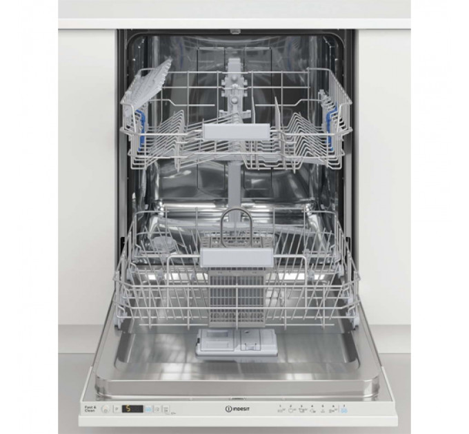 Посудомийна машина INDESIT DIC3B+16A