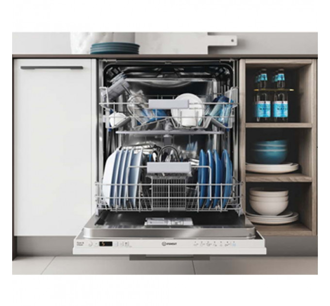 Посудомийна машина INDESIT DIC3B+16A